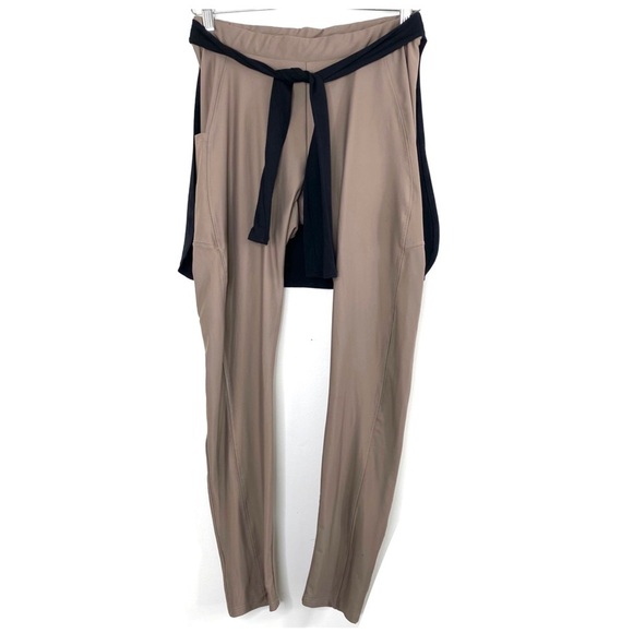 Grew with Light GWL Leggings 2.0 Tights in Earth Beige - Picture 3 of 8